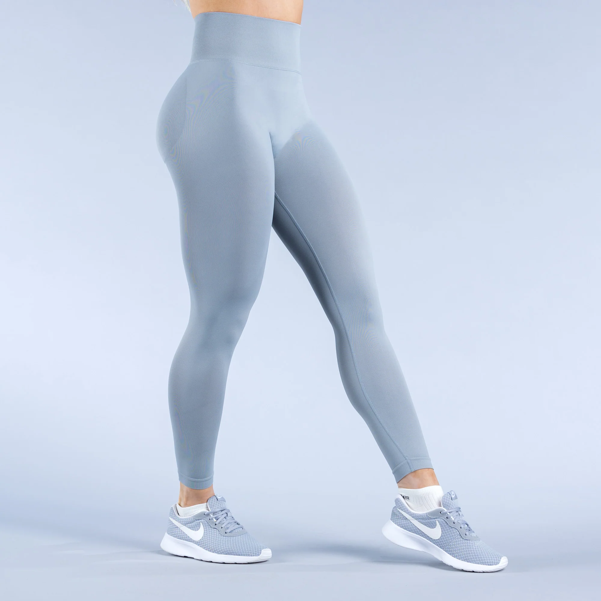 Dynamic Leggings - Image 5