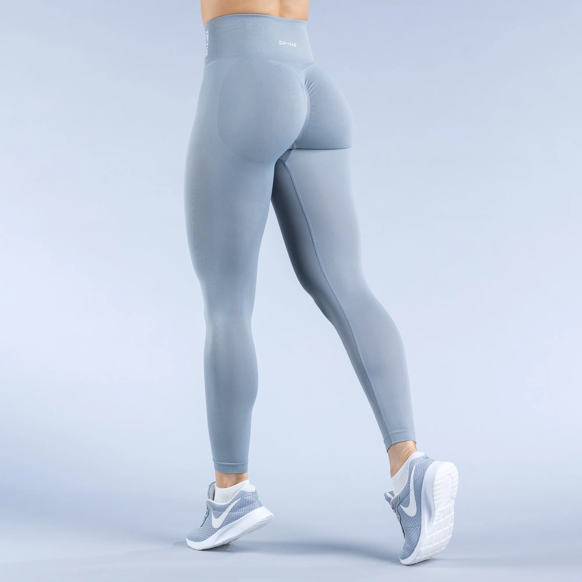 Dynamic Leggings - Image 6