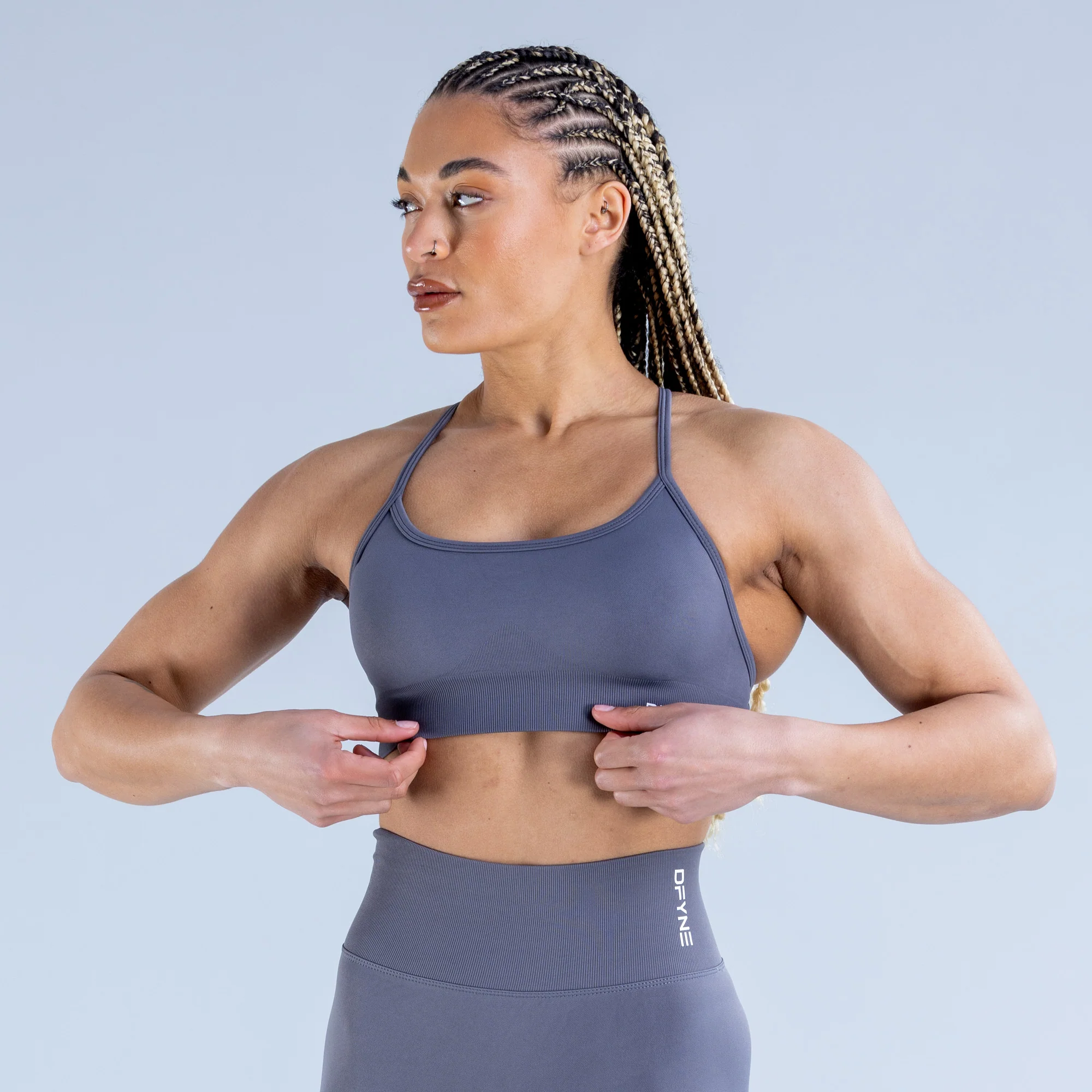 Dynamic Backless Sports Bra - Image 3